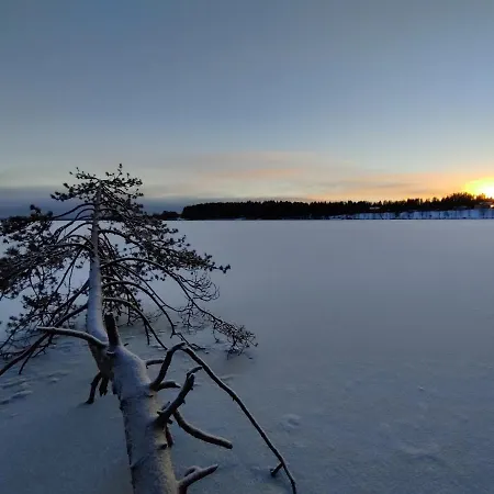 Villa Sirius Sieri, Nice Log-Cottage By The Lake Rovaniemi Exterior foto
