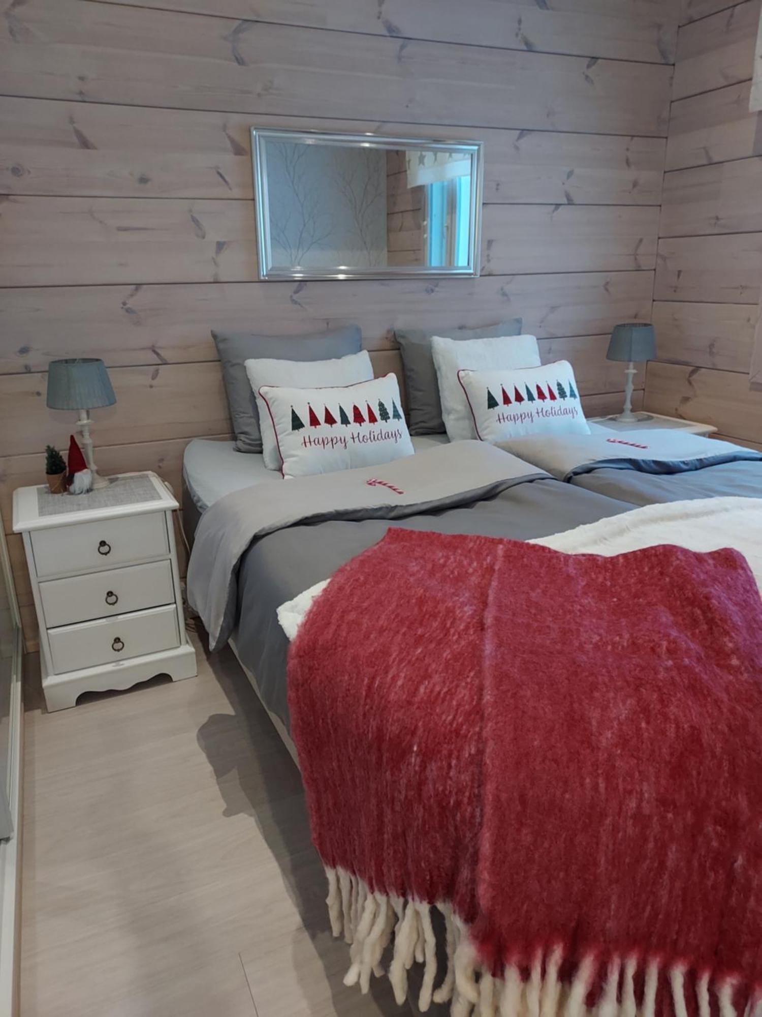 Villa Sirius Sieri, Log-cottage By The